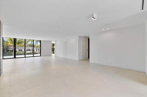 960 Mariner Dr, Key Biscayne FL - photo 17 of 79