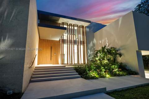960 Mariner Dr, Key Biscayne FL - photo 8 of 79