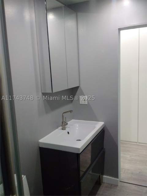 1525 Meridian Ave 104, Miami Beach FL - photo 22 of 28