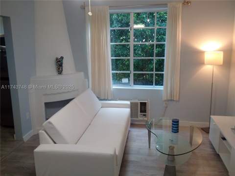 1525 Meridian Ave 104, Miami Beach FL - photo 9 of 28