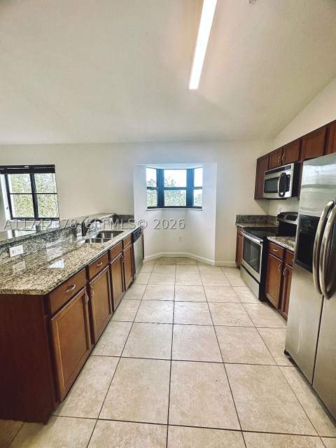 22441 SW 88th Pl 301-5, Cutler Bay FL - photo 11 of 29