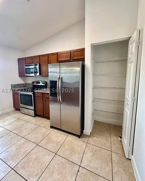 22441 SW 88th Pl 301-5, Cutler Bay FL - photo 12 of 29