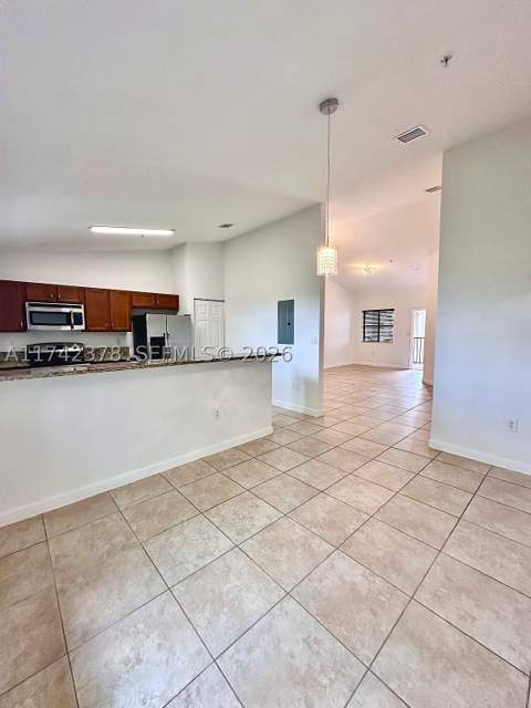 22441 SW 88th Pl 301-5, Cutler Bay FL - photo 7 of 29