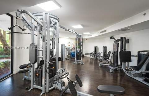 3300 NE 192nd St 111, Aventura FL - photo 10 of 30