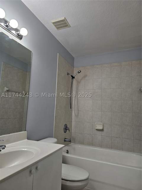 14122 SW 260th St 103, Homestead FL - photo 10 of 18