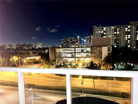 19201 Collins Ave 435, Sunny Isles Beach FL - photo 15 of 15