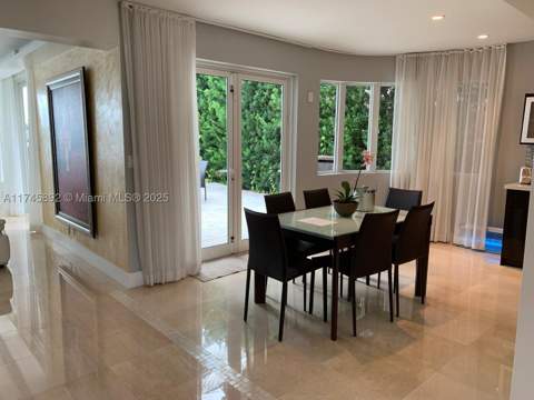 1670 Daytonia Rd, Miami Beach FL - photo 16 of 24