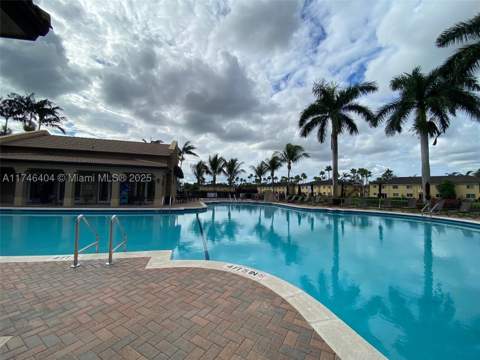 1420 NE 33rd Ave 106-15, Homestead FL - photo 10 of 13