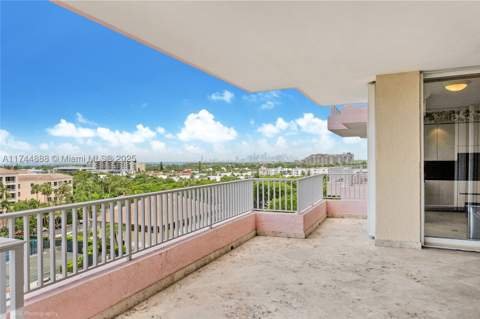 785 Crandon Blvd 705/805, Key Biscayne FL - photo 7 of 22