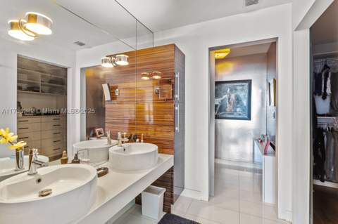 2020 N Bayshore Dr 3307, Miami FL - photo 17 of 32