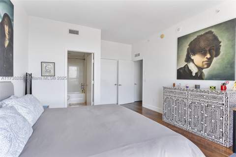 2020 N Bayshore Dr 3307, Miami FL - photo 20 of 32