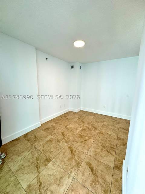 41 SE 5th St 808, Miami FL - photo 15 of 39