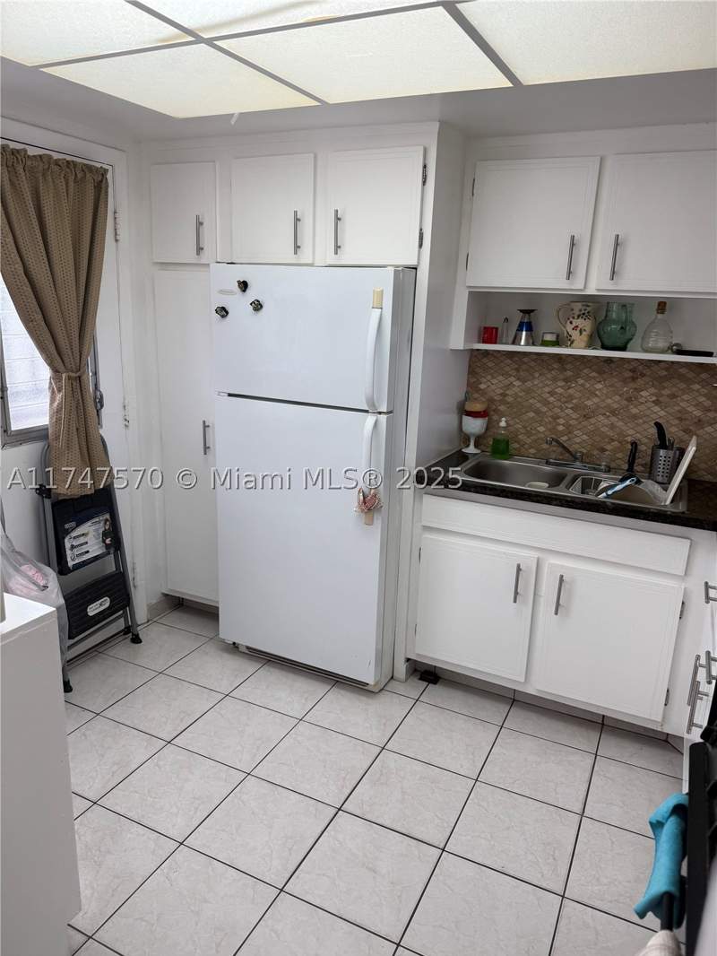 1 bedroom Condominium at 18555 NE 14th Ave 618, Sixth Moorings Condo, Miami — photo 4
