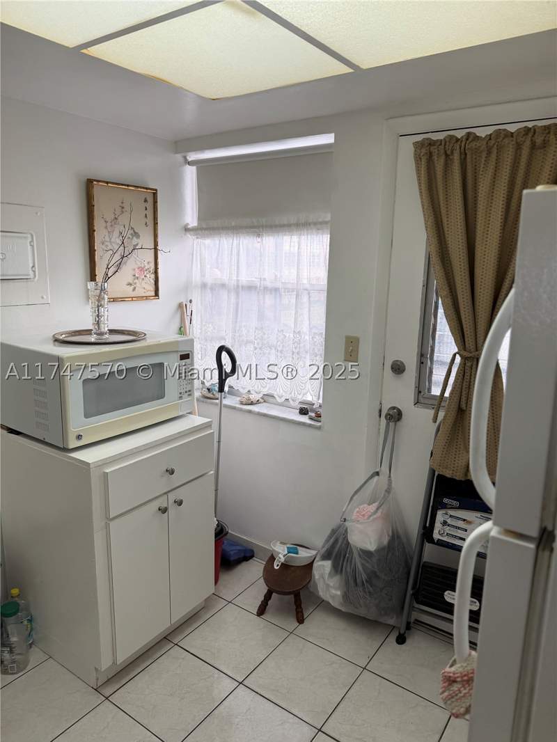 1 bedroom Condominium at 18555 NE 14th Ave 618, Sixth Moorings Condo, Miami — photo 5