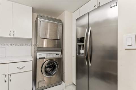 4000 Towerside Ter Ts3, Miami FL - photo 20 of 49