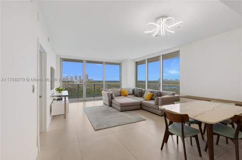 16385 Biscayne Blvd 1221, North Miami Beach FL - photo 21 of 50