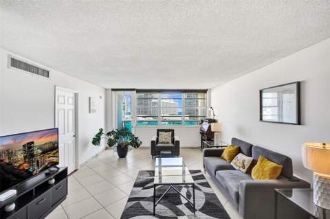6770 Indian Creek Drive 10-R, Miami Beach FL - photo 12 of 34