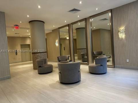 5401 Collins Ave 628, Miami Beach FL - photo 10 of 39