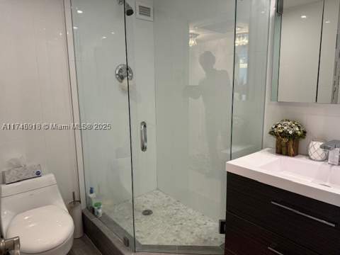 5401 Collins Ave 628, Miami Beach FL - photo 17 of 39
