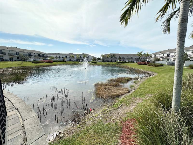 3 bedroom Townhouse at 1848 SE 7 Ter 1848, Cedar At Keys Gate, Homestead — photo 5