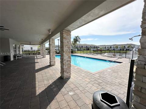 1848 SE 7 Ter 1848, Homestead FL - photo 7 of 31