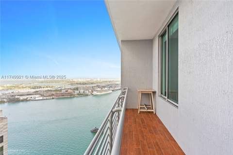 335 S Biscayne Blvd Uph02, Miami FL - photo 6 of 59