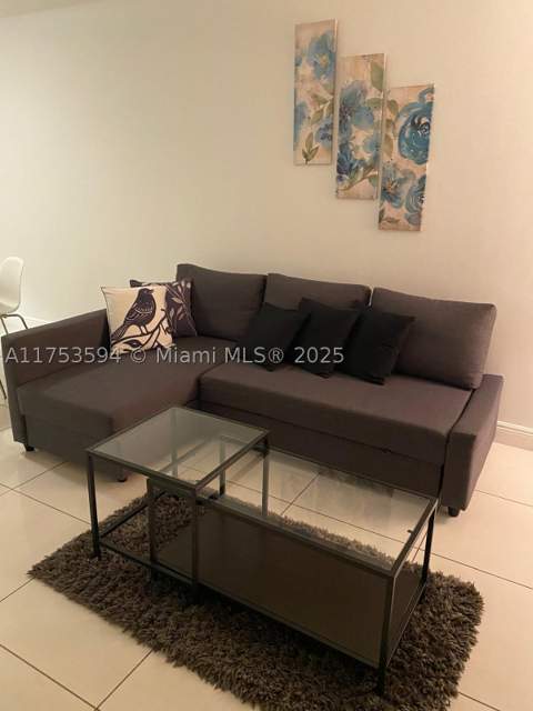1750 N Bayshore Dr 2905, Miami FL - photo 12 of 17