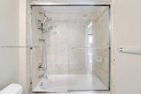 9066 SW 73rd Ct 1904, Miami FL - photo 7 of 19