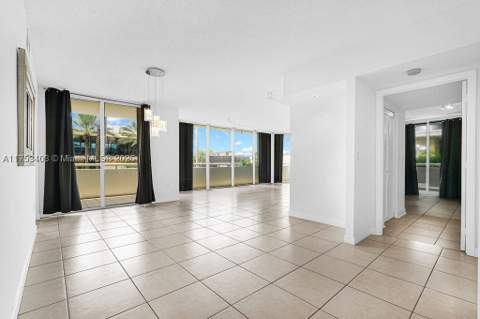 8925 Collins Ave 2E, Surfside FL - photo 10 of 46