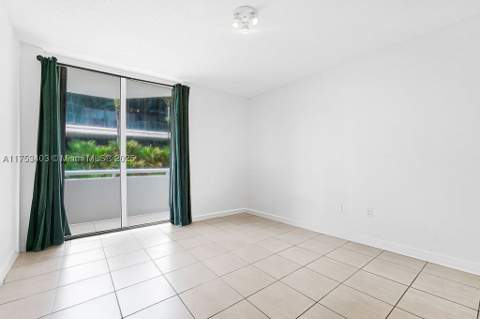 8925 Collins Ave 2E, Surfside FL - photo 18 of 46