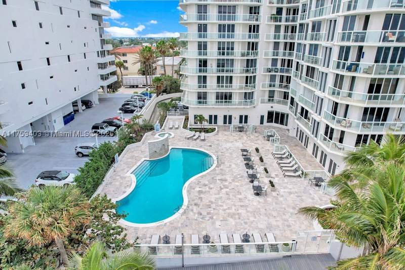 2 bedroom Condominium at 8925 Collins Ave 2E, Mirage Condo, Surfside — photo 3