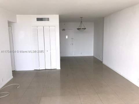 1000 West Ave 908, Miami Beach FL - photo 8 of 24