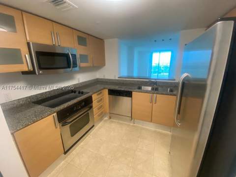 2101 Brickell Ave 1401, Miami FL - photo 10 of 20