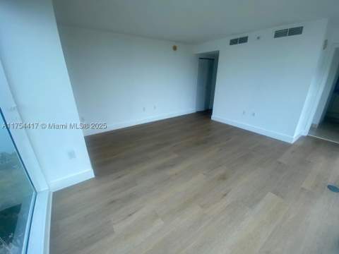 2101 Brickell Ave 1401, Miami FL - photo 8 of 20
