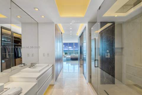 100 S Pointe Dr 606, Miami Beach FL - photo 13 of 31