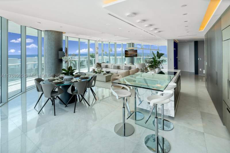 3 bedroom Condominium at 100 S Pointe Dr 606, Continuum On South Beach, Miami Beach — photo 4