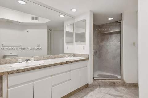 16485 Collins Ave 2035, Sunny Isles Beach FL - photo 10 of 31