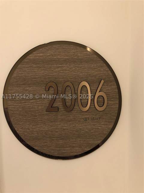 650 NE 32nd St 2006, Miami FL - photo 13 of 15