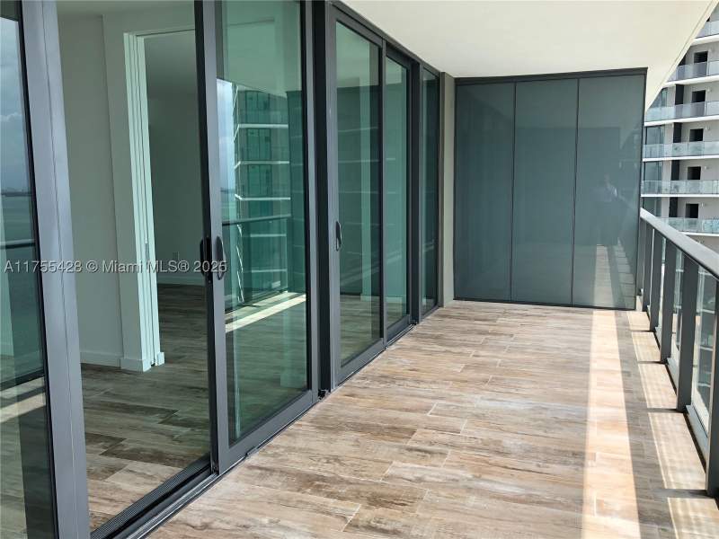 2 bedroom Condominium at 650 NE 32nd St 2006, Paraiso Bay Condo, Miami — photo 3