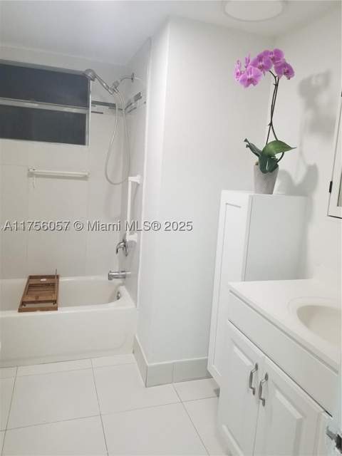 1670 NE 191st St 404-3, Miami FL - photo 10 of 10