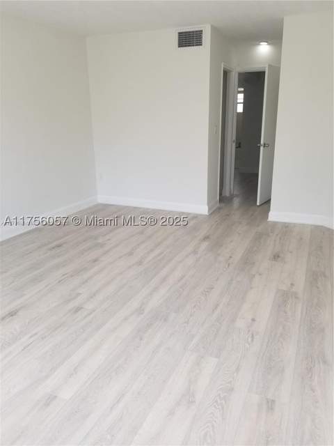 1670 NE 191st St 404-3, Miami FL - photo 7 of 10