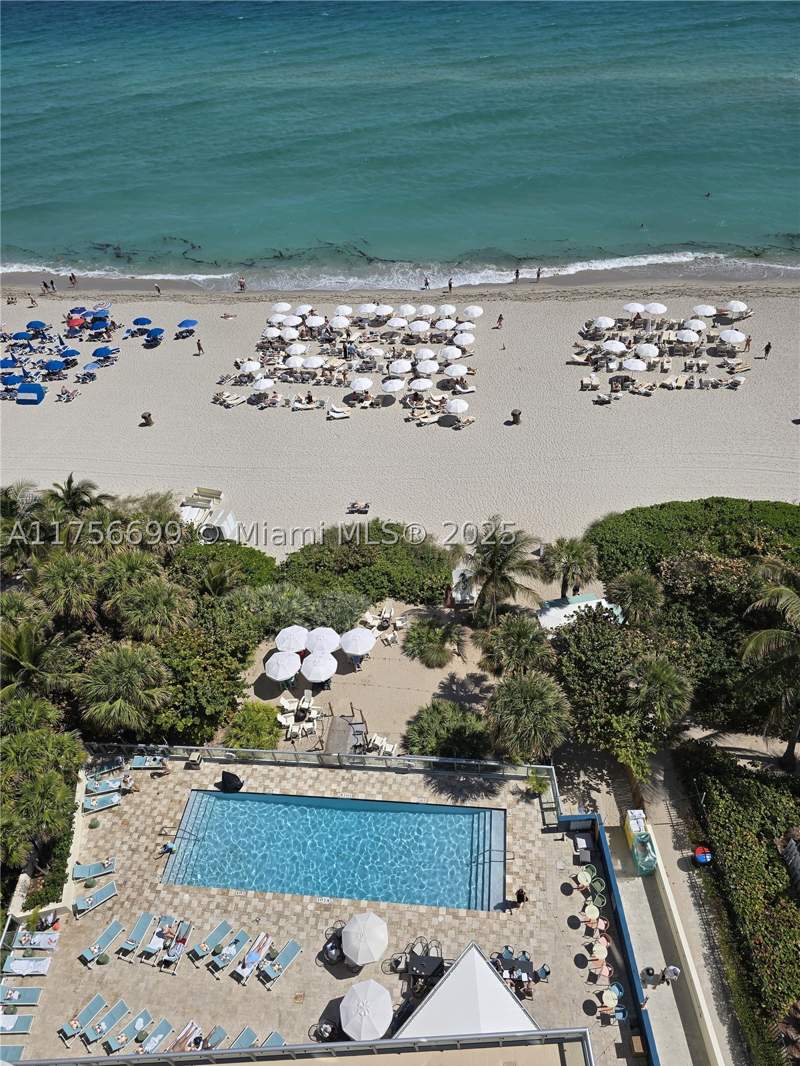 2 bedroom Condominium at 17315 Collins Ave 1402, Sole Condo, Sunny Isles Beach — photo 2