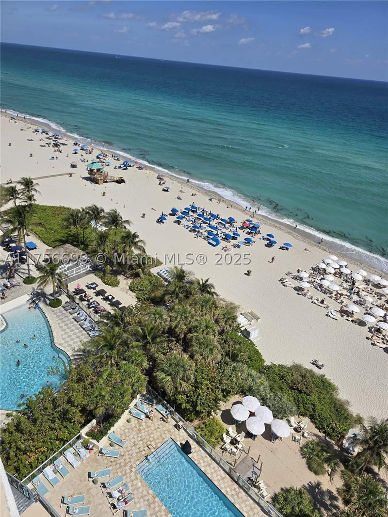 2 bedroom Condominium at 17315 Collins Ave 1402, Sole Condo, Sunny Isles Beach — photo 3