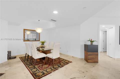 21055 Yacht Club Dr 902, Aventura FL - photo 13 of 17