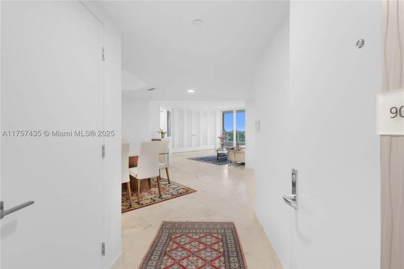 3 bedroom Condominium at 21055 Yacht Club Dr 902, South Tower At The Point, Aventura — photo 4