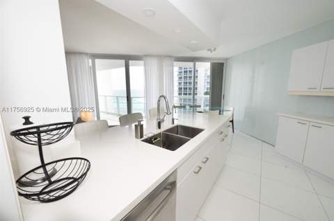 16445 Collins Ave 728, Sunny Isles Beach FL - photo 8 of 19