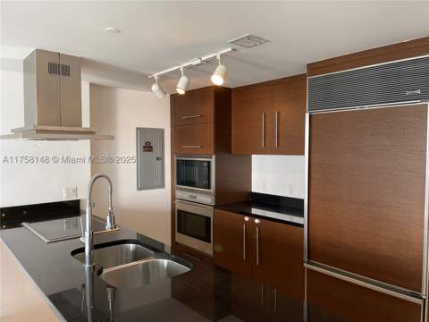 465 Brickell Ave 819, Miami FL - photo 11 of 25