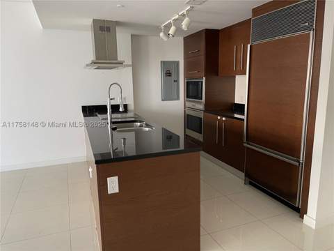 465 Brickell Ave 819, Miami FL - photo 12 of 25