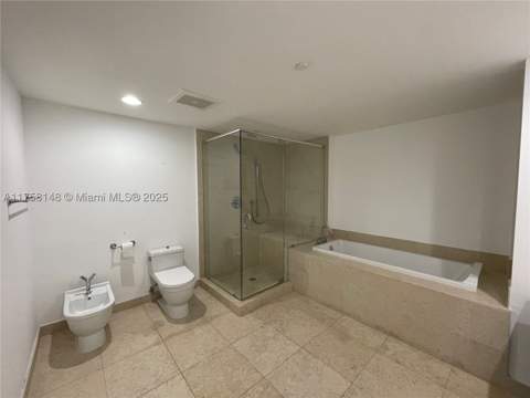 465 Brickell Ave 819, Miami FL - photo 21 of 25