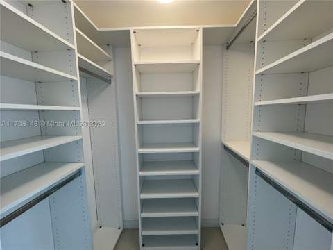 465 Brickell Ave 819, Miami FL - photo 23 of 25